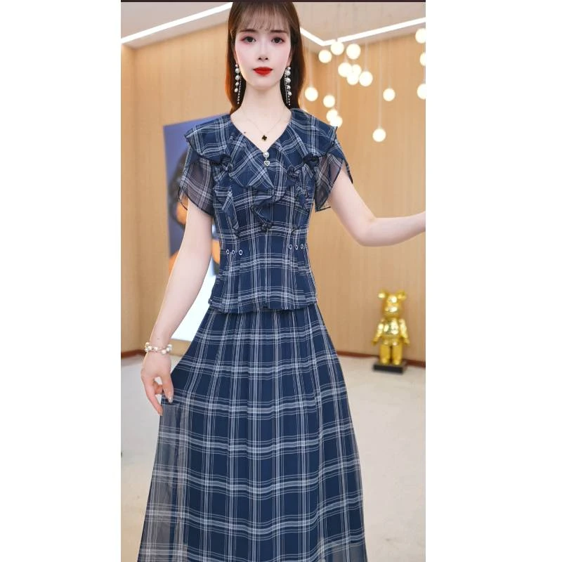 【上下套装】夏款新款V领时尚简约洋气显瘦两件套套装裙M-4XL