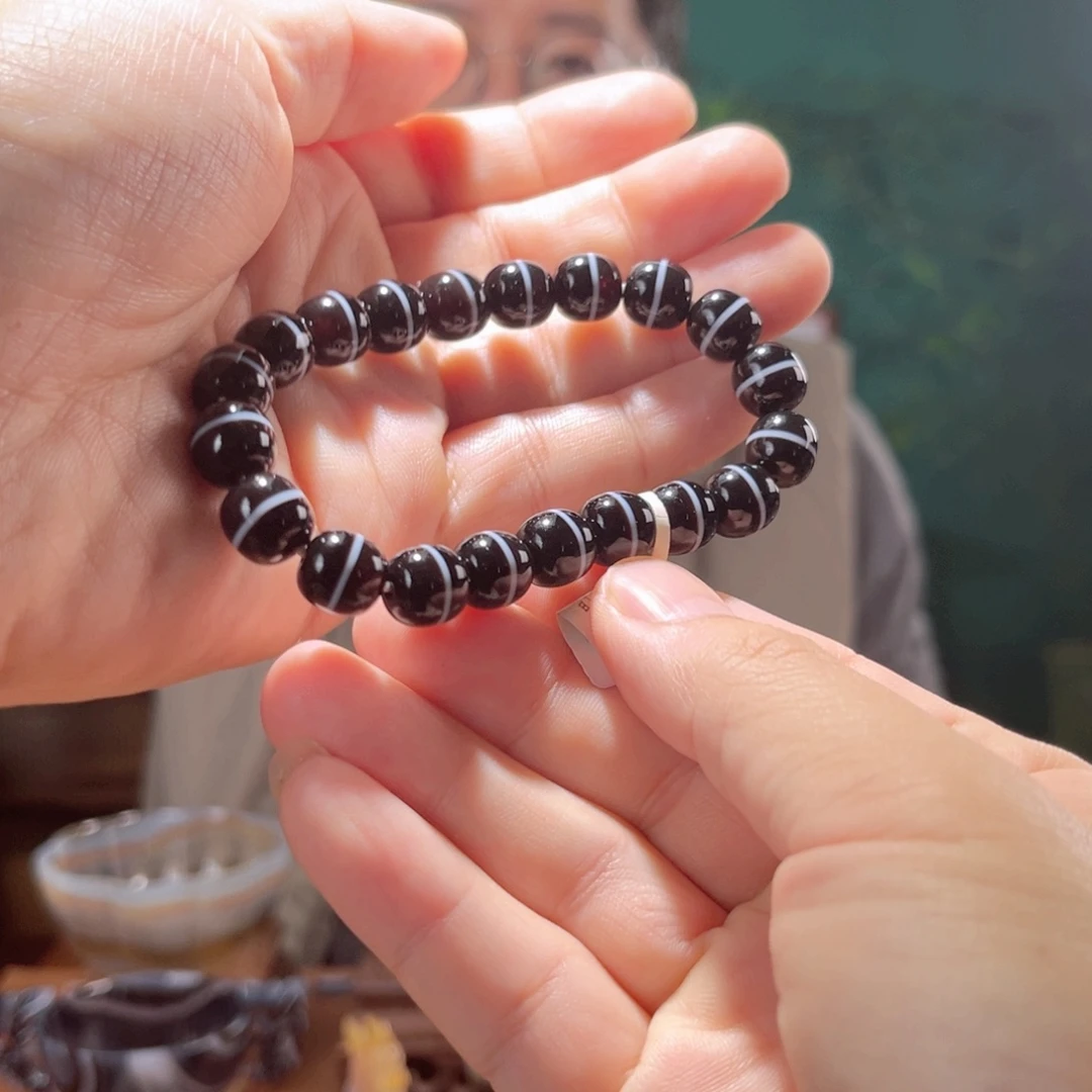 玛瑙/玉髓串未镶嵌T**i