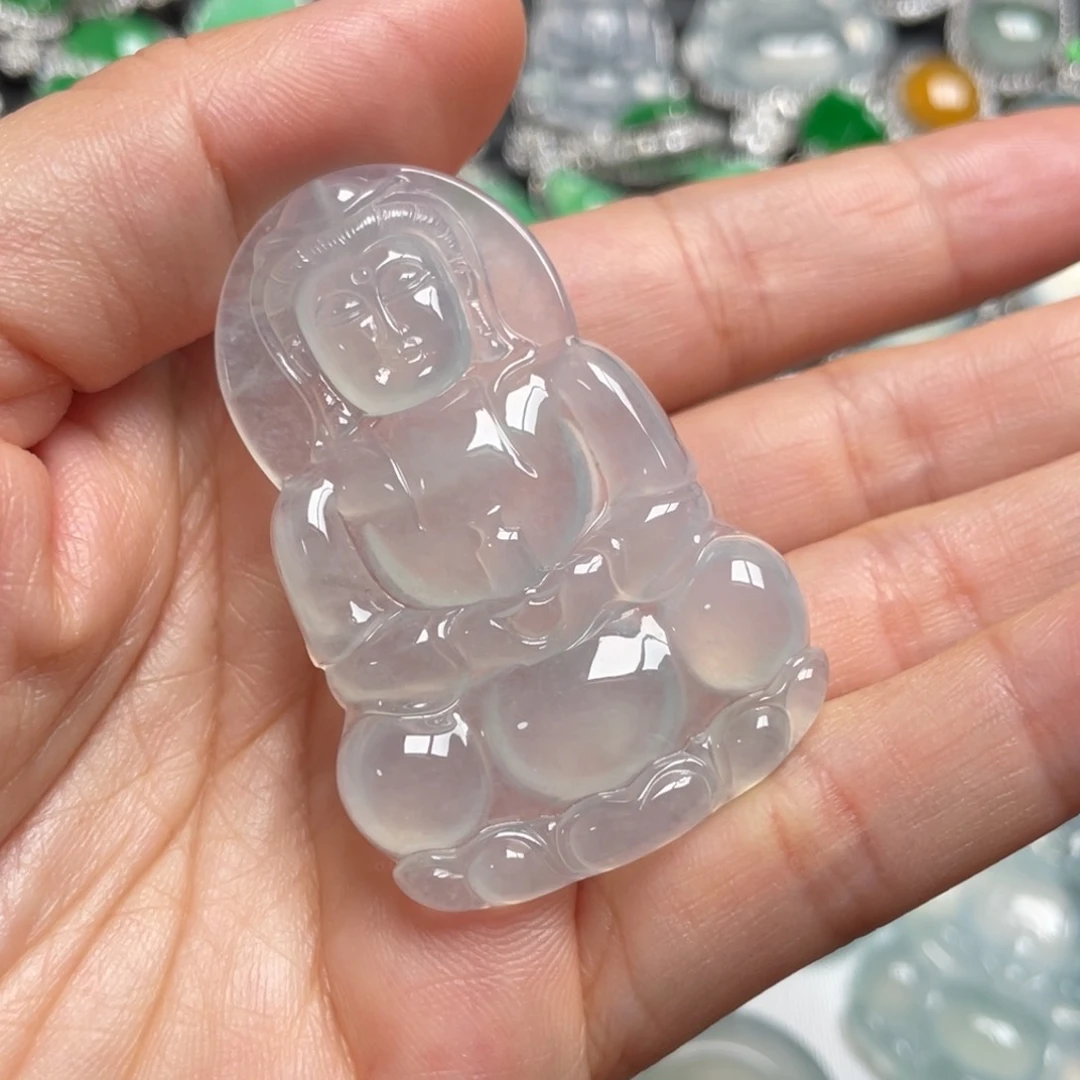 翡翠颈饰未镶嵌观音