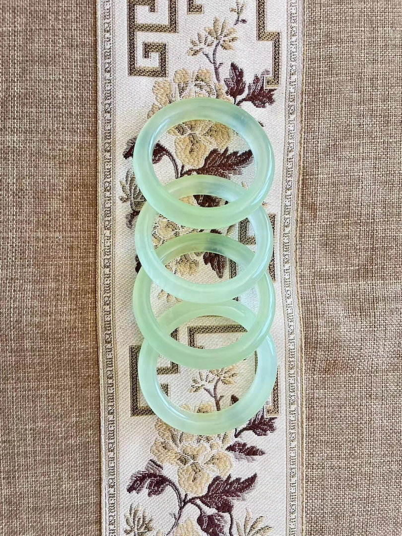 【文宇福利】纯天然蛇纹石玉未镶嵌多样性发其一冰晴透手镯