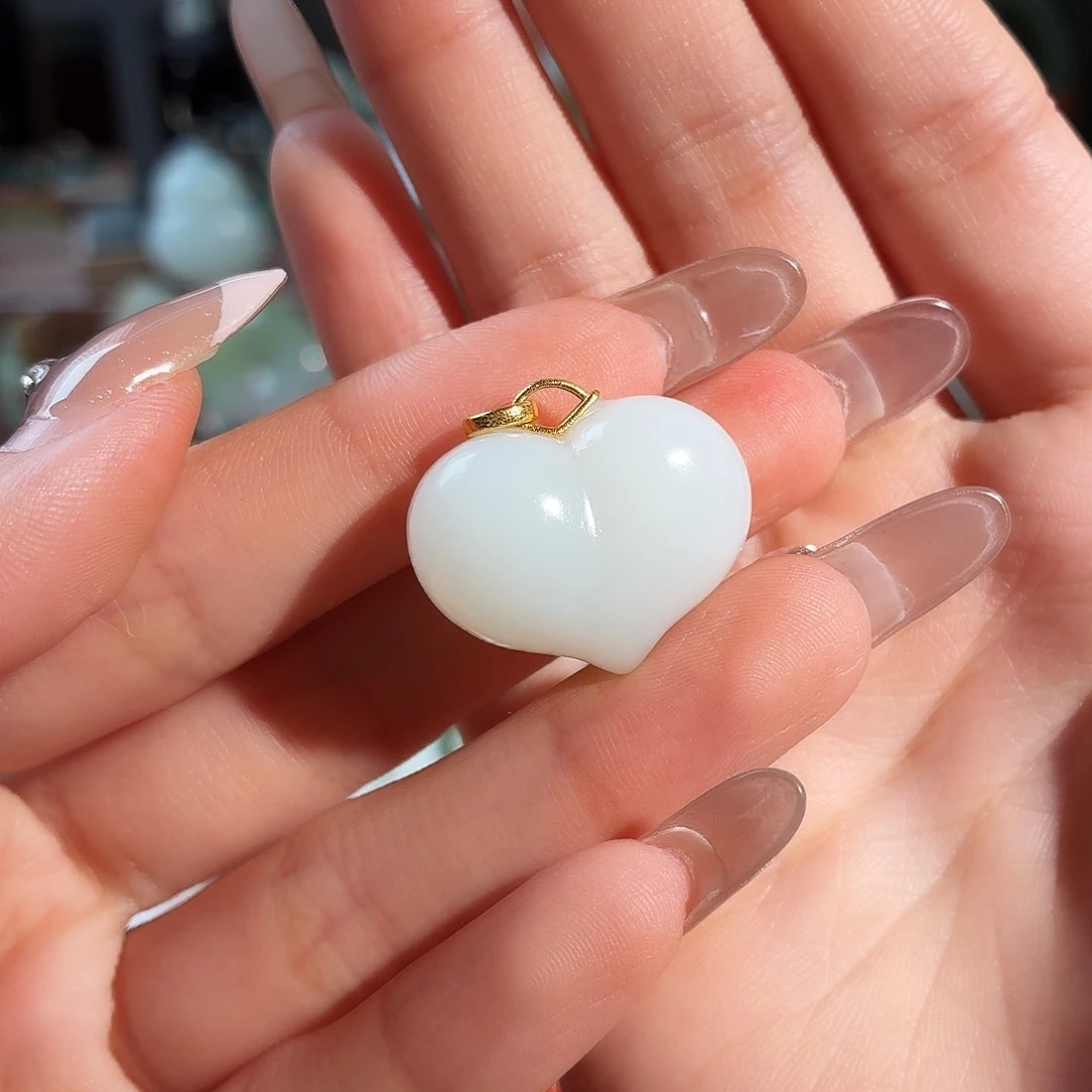 和田玉18K金镶嵌颈饰T