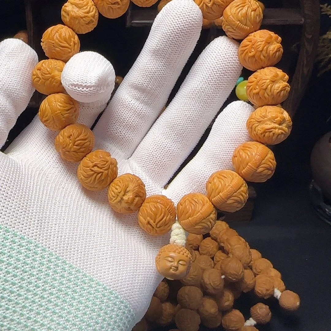 十***.吊坠猴头核桃猴头