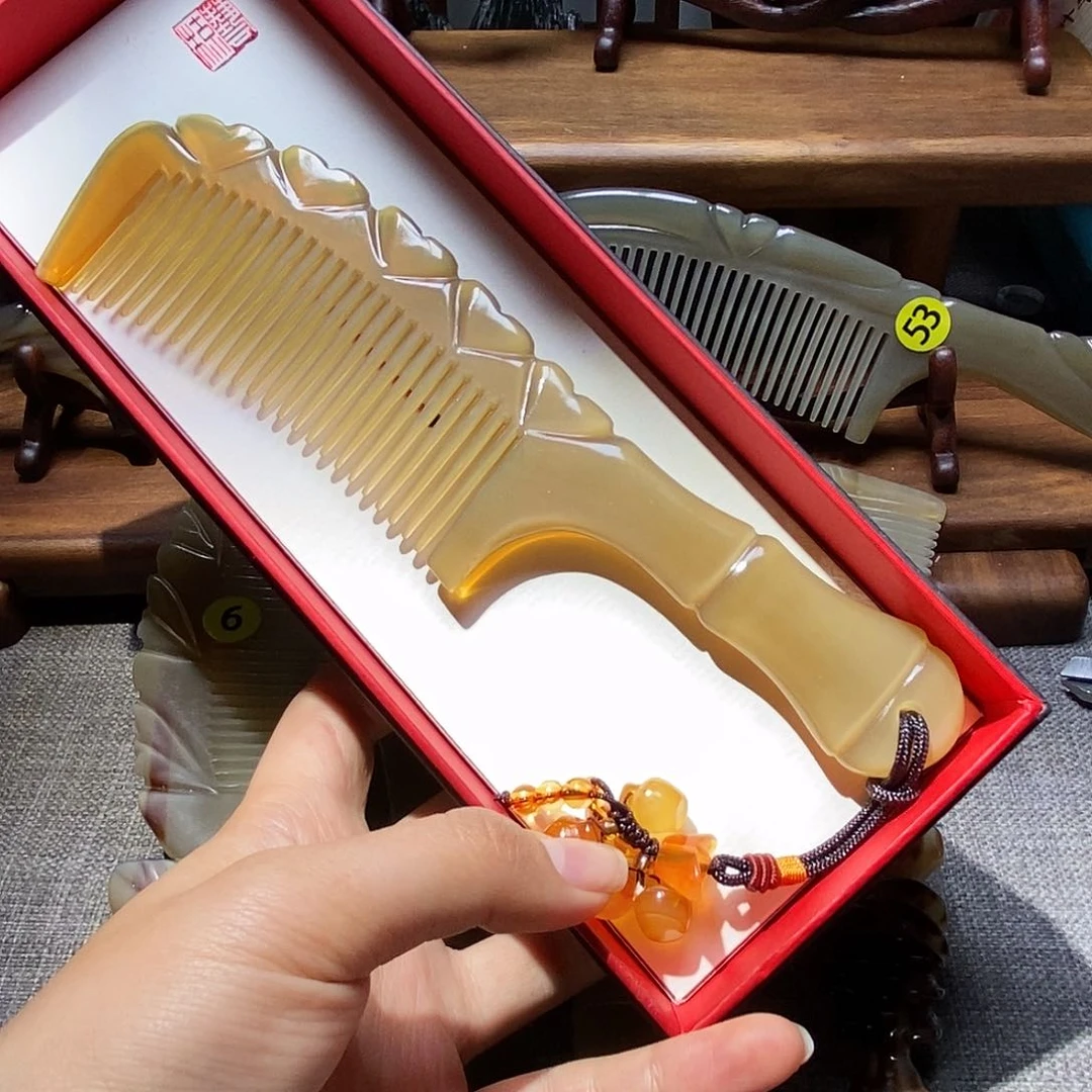 096 枫叶牛角梳牛角梳