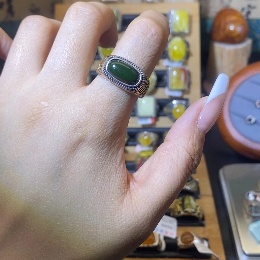 孟***里蓝珀银S925镶嵌戒指