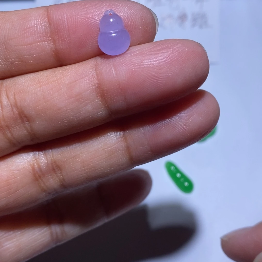 颈饰未镶嵌翡翠1