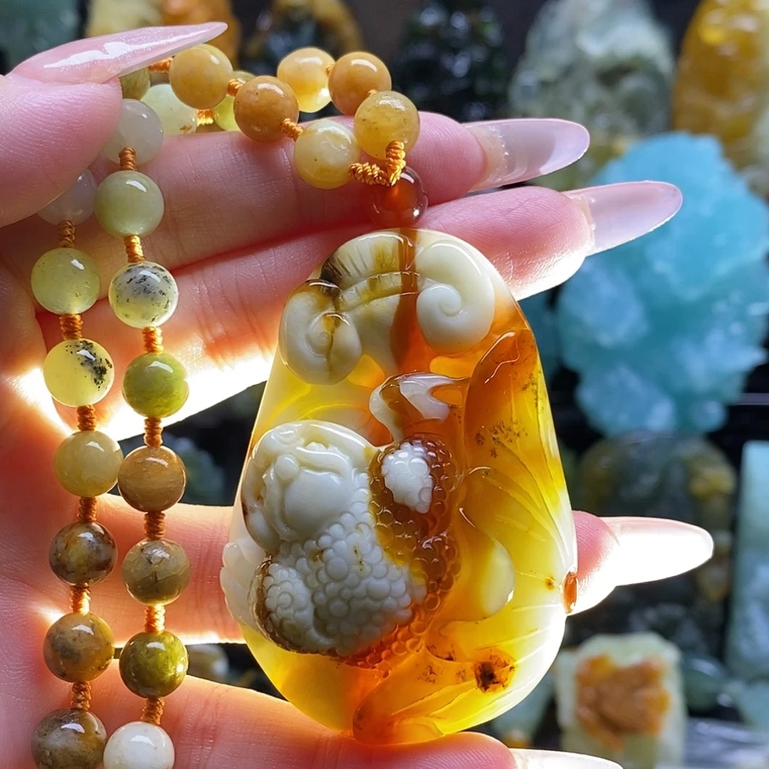 蛇纹石玉未镶嵌颈饰