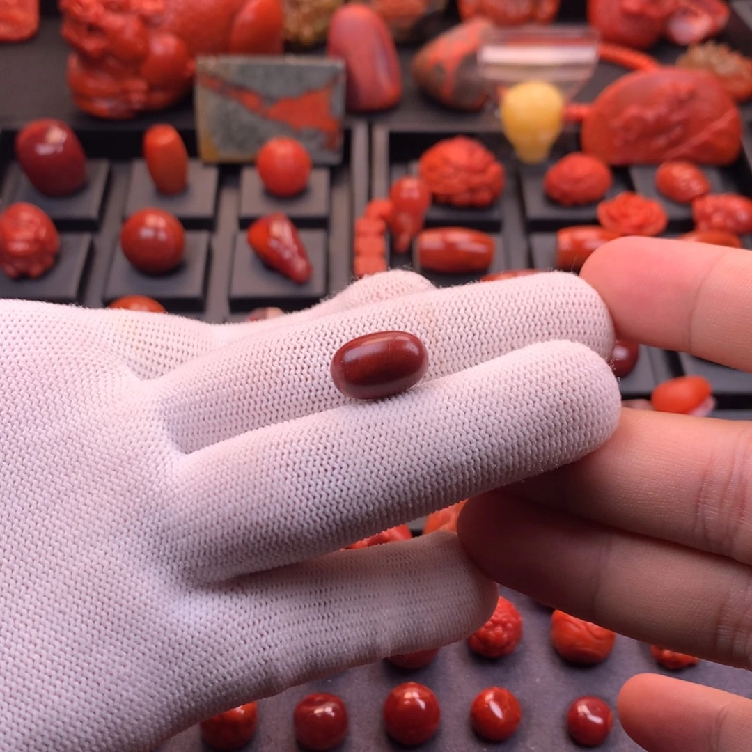 南红玛瑙未镶嵌川料原矿鸡血包浆枣珠10.6*15.3mm