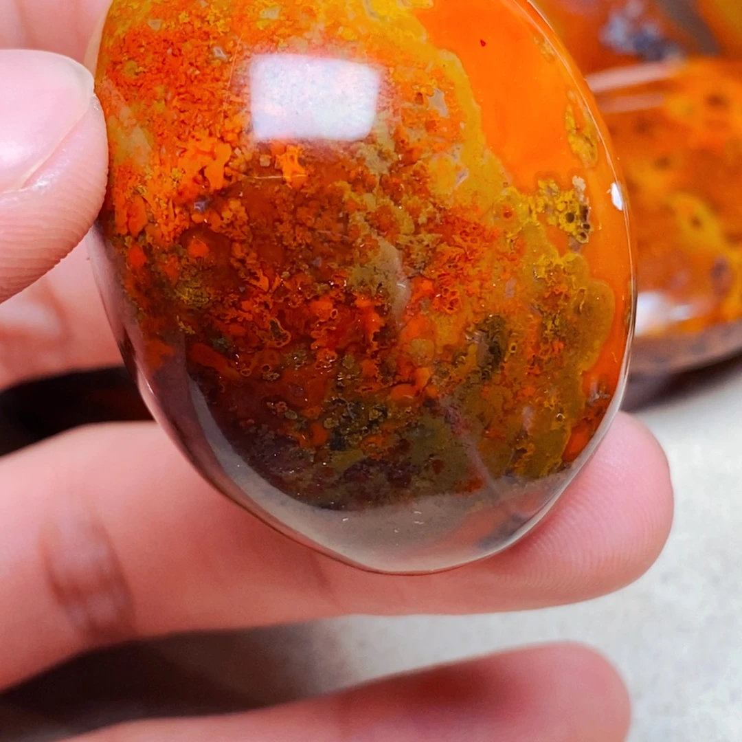 达***达未镶嵌颈饰玛瑙/玉髓