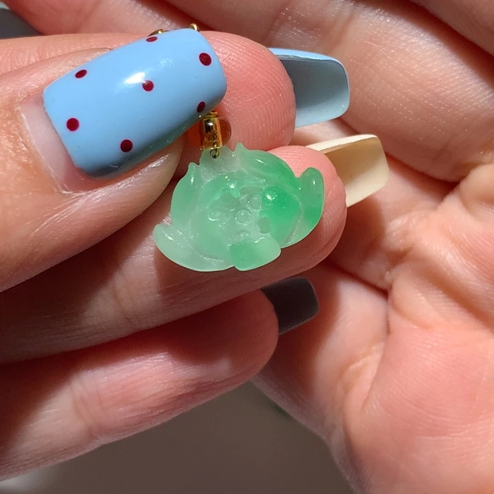 翡翠未镶嵌颈饰57