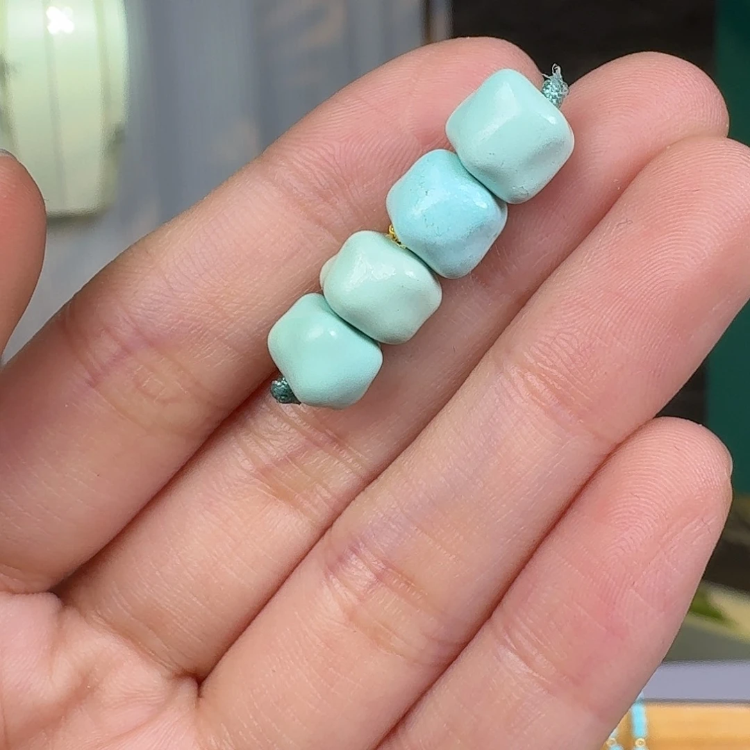 绿松石未镶嵌挂件