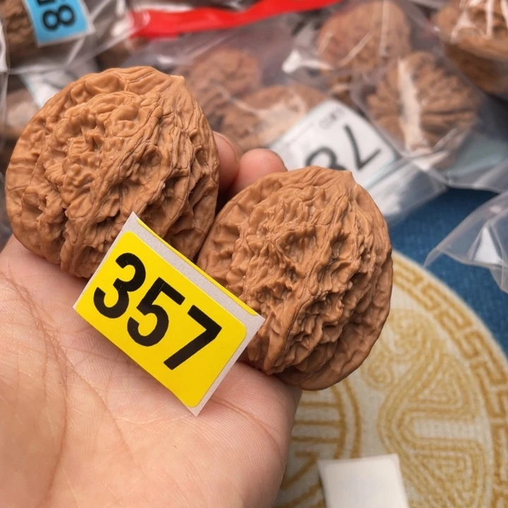 文玩核桃把件核桃