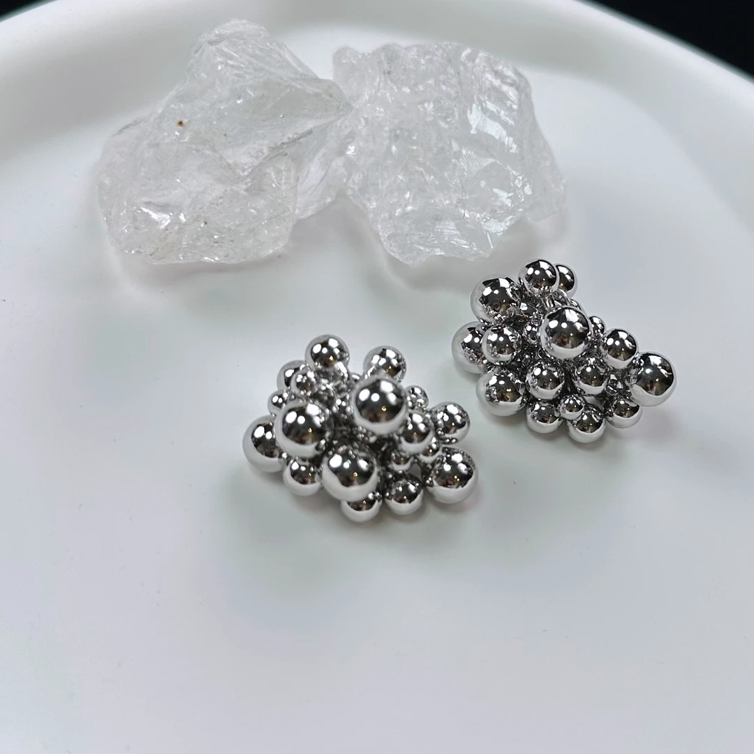 合金耳饰 轻奢小众设计麦穗手工耳环气质百搭时尚素款精致银色