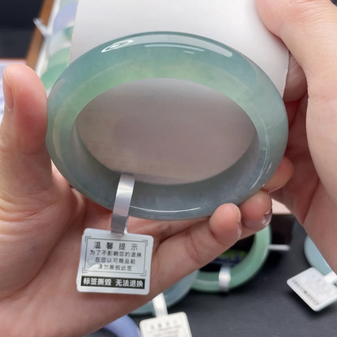 翡翠手镯未镶嵌56冰湖水绿