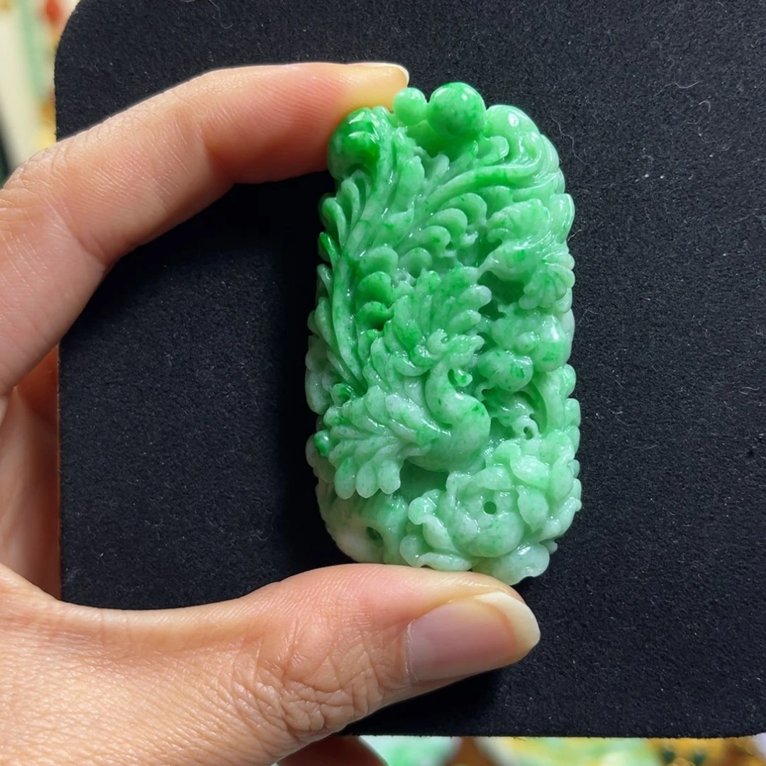 翡翠未镶嵌颈饰天然翡翠