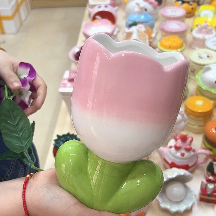 摆件陶瓷等行业的产品出口到世界