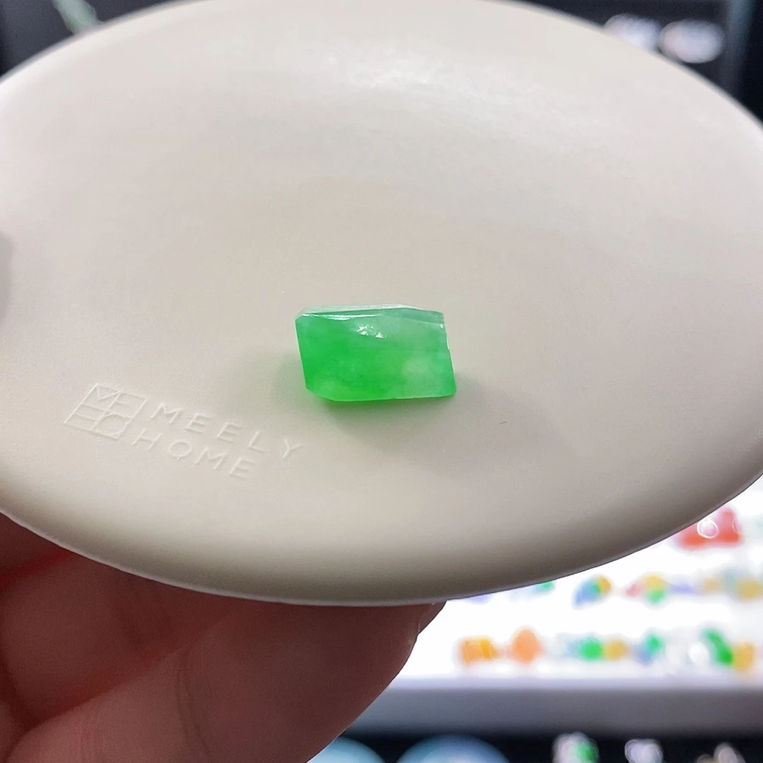 翡翠散珠甜绿切面