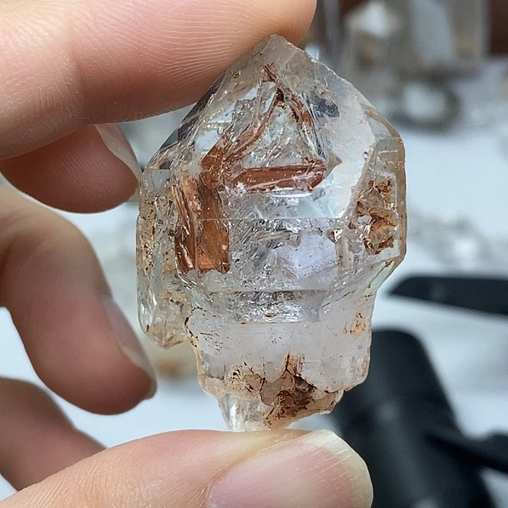 颈饰未镶嵌水晶开窗红泥权杖