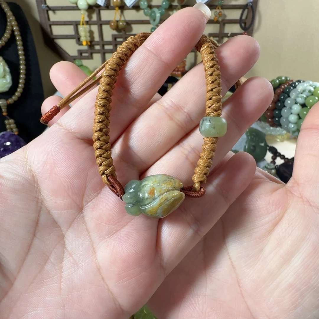 岫岩河磨玉（透闪石质玉）未镶嵌手绳