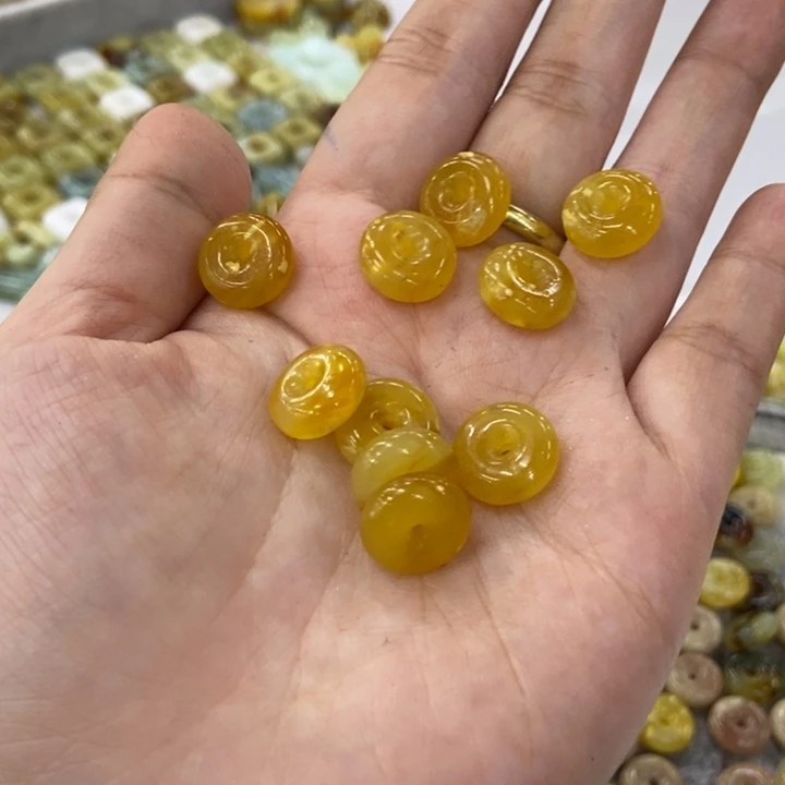 蛇纹石玉配件未镶嵌莫*