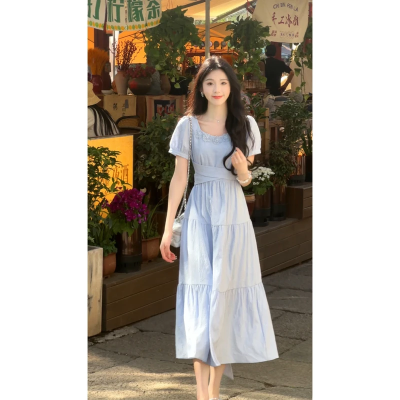 鹿向南「琉璃海岸」浅杏蓝色法式连衣裙套装2025春夏新款DYL661756