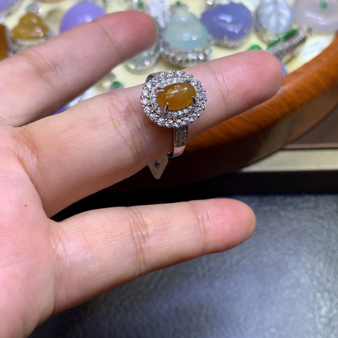 翡翠颈饰银S925镶嵌翡翠吊坠