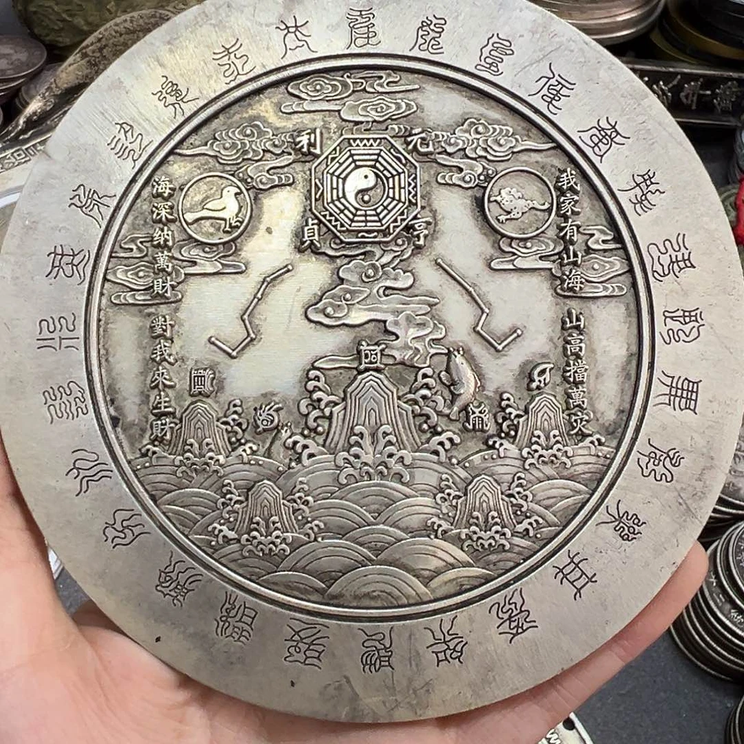 金属复古风格摆件