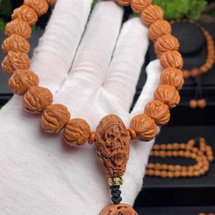 济***南木质类精品桃核手持