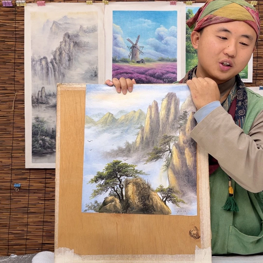 油画行路人小院绘画作品竞拍