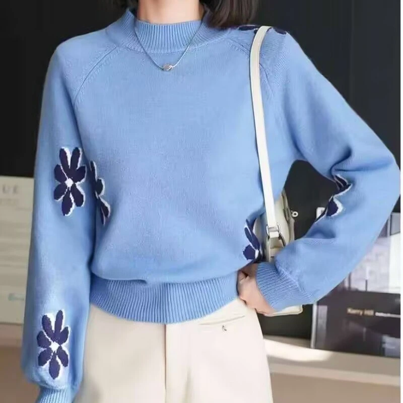 时尚减龄多巴胺蓝色花朵提花圆领针织衫女秋季洋气简约气质上衣潮