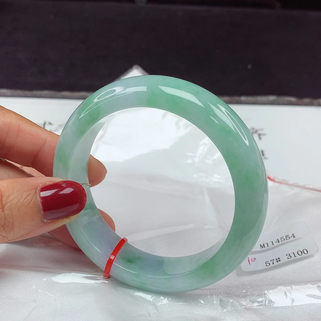 翡翠手镯未镶嵌57圈4554