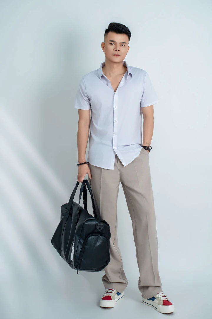 裤子男款夏季薄款双褶暗扣宽松直筒裤子男款夏季休闲百搭冰丝裤