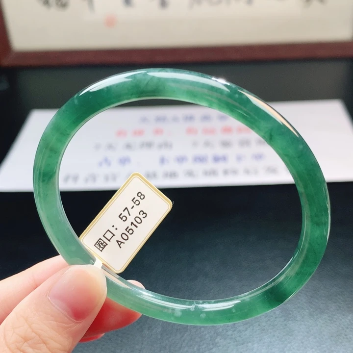 翡翠未镶嵌手镯翡翠手镯68
