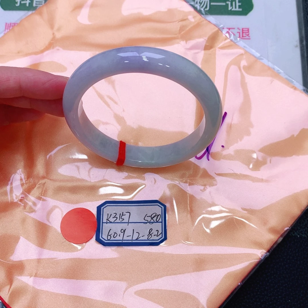 未镶嵌手镯翡翠缅甸翡翠手镯
