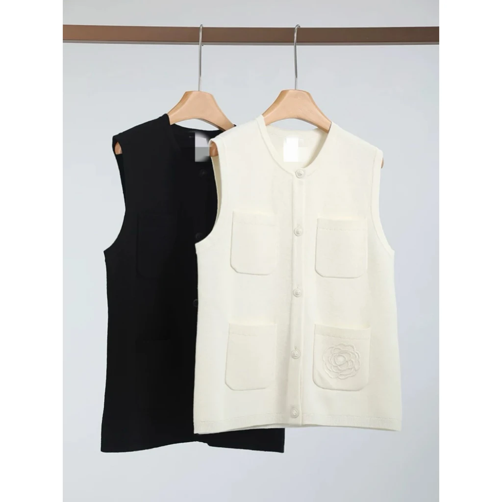 【美久仟】山茶花绵羊毛混纺马甲