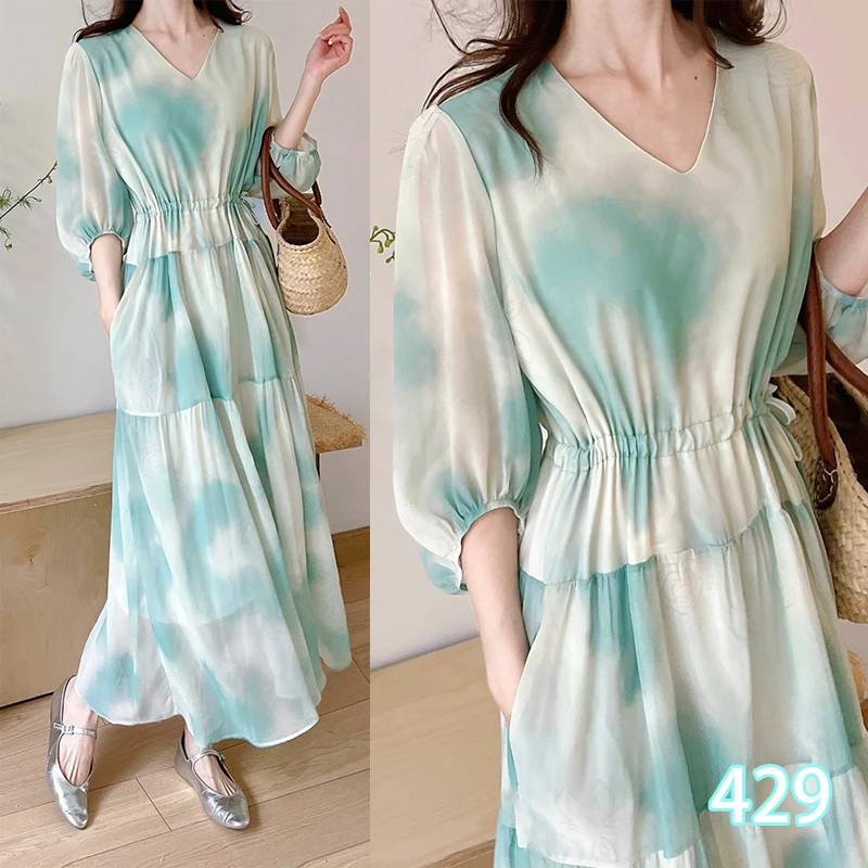 401-499绿色系2025年春夏连衣裙女新款夏天超显瘦的小裙子33B