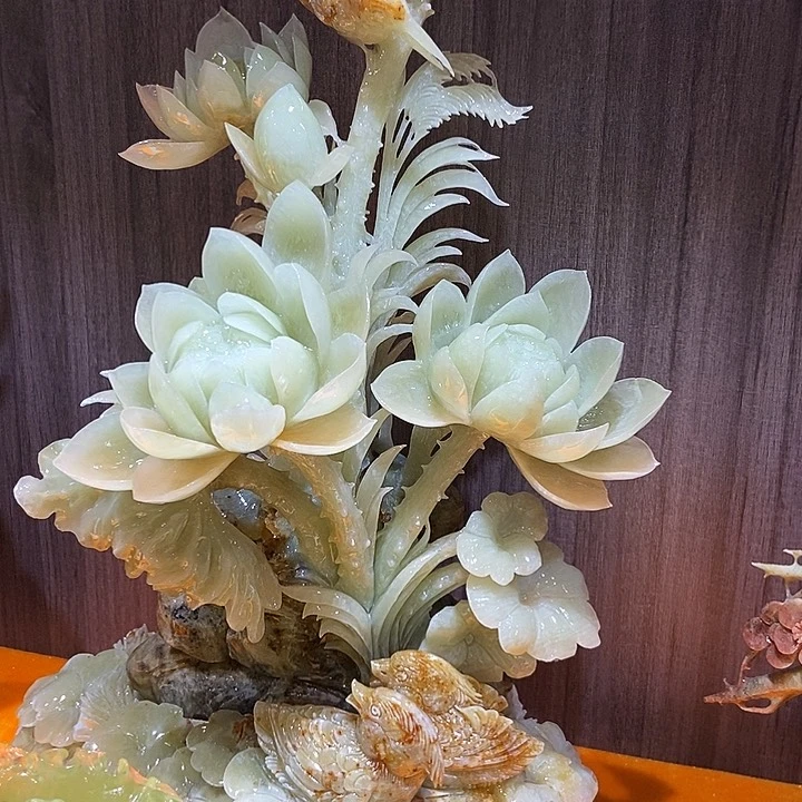 蛇纹石玉（覆膜）合金珠宝奇石