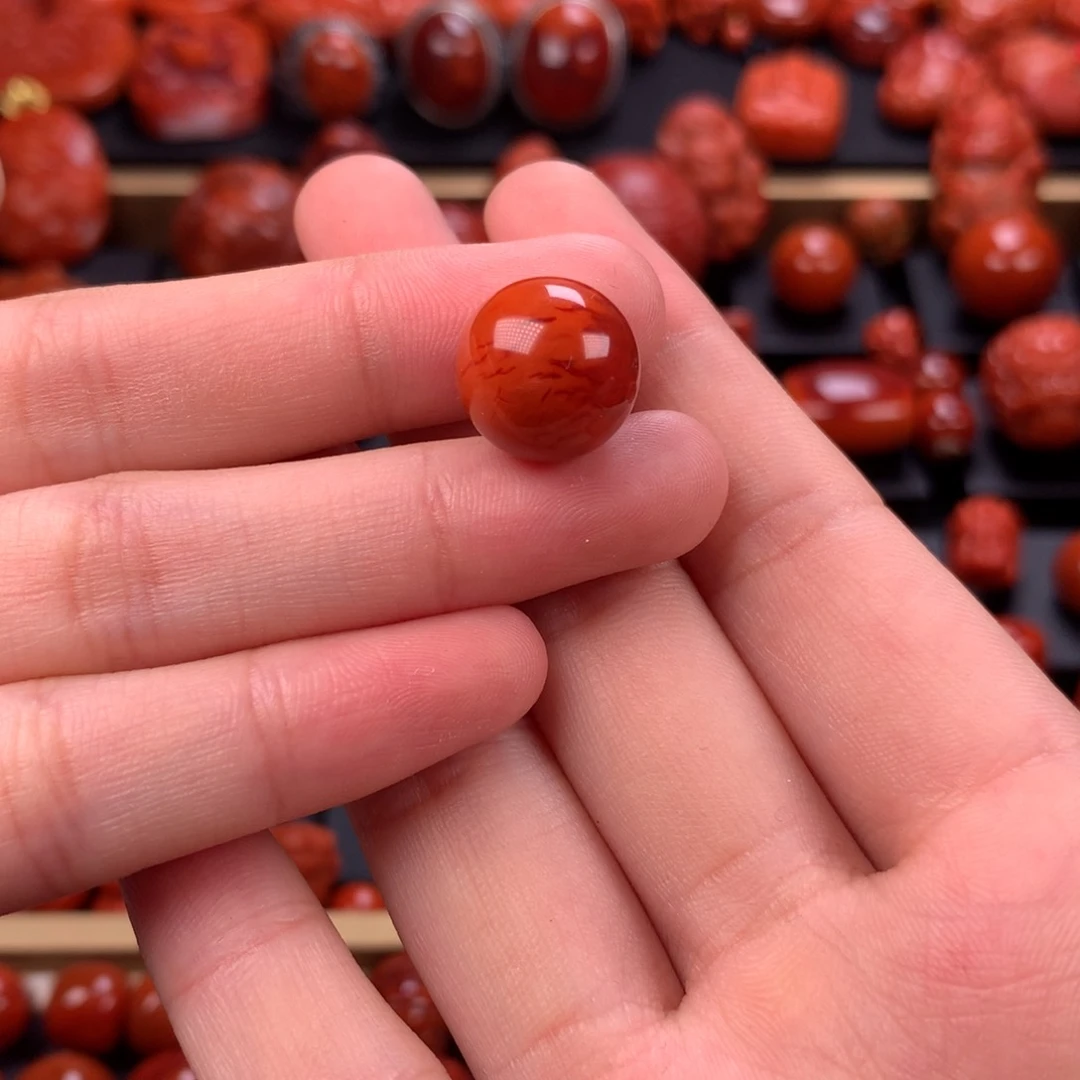 未镶嵌圆珠单珠12.8mm南红玛瑙