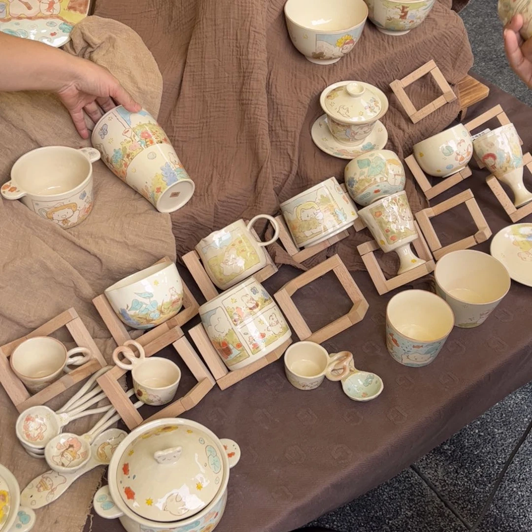 瓷片8803一起逛集市啦