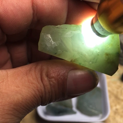 翡翠散珠天然翡翠