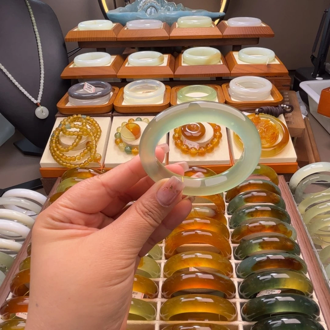 蛇纹石玉未镶嵌53-55