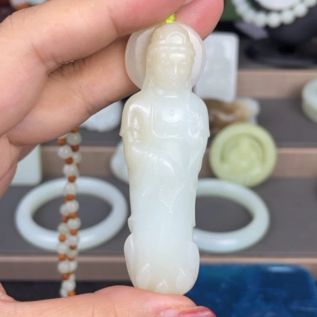 【闪购商品】颈饰未镶嵌和田玉