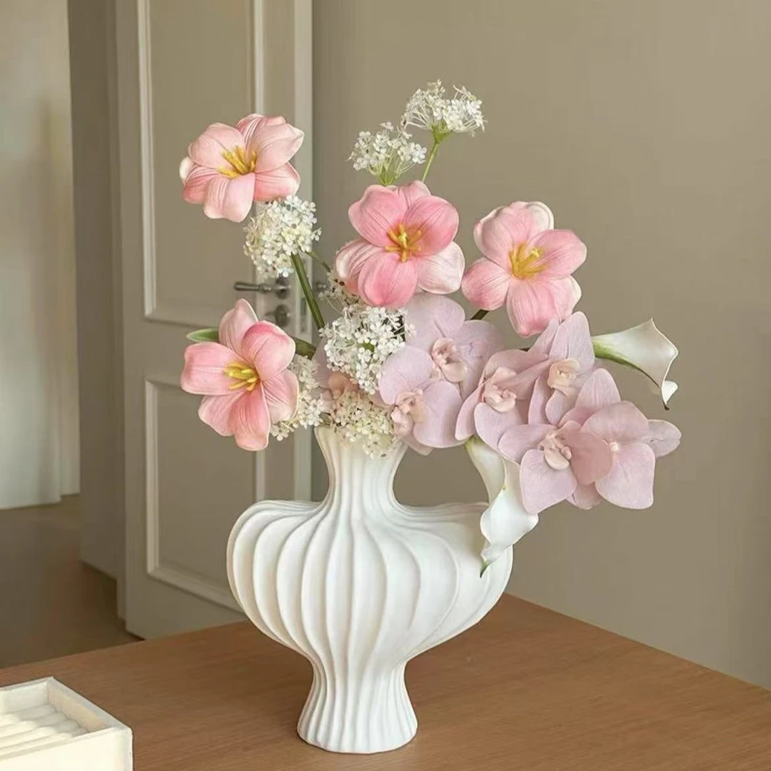 轻奢高端假花装饰摆件设计感拍照摆设花束客厅插花花瓶花艺仿真花