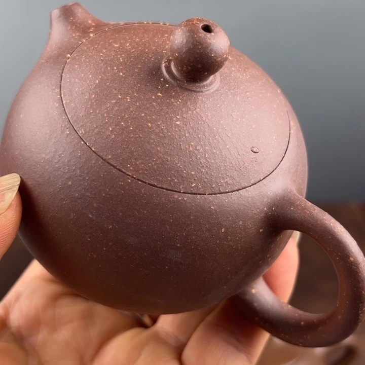 茶壶紫砂在干嘛呀亲爱得小