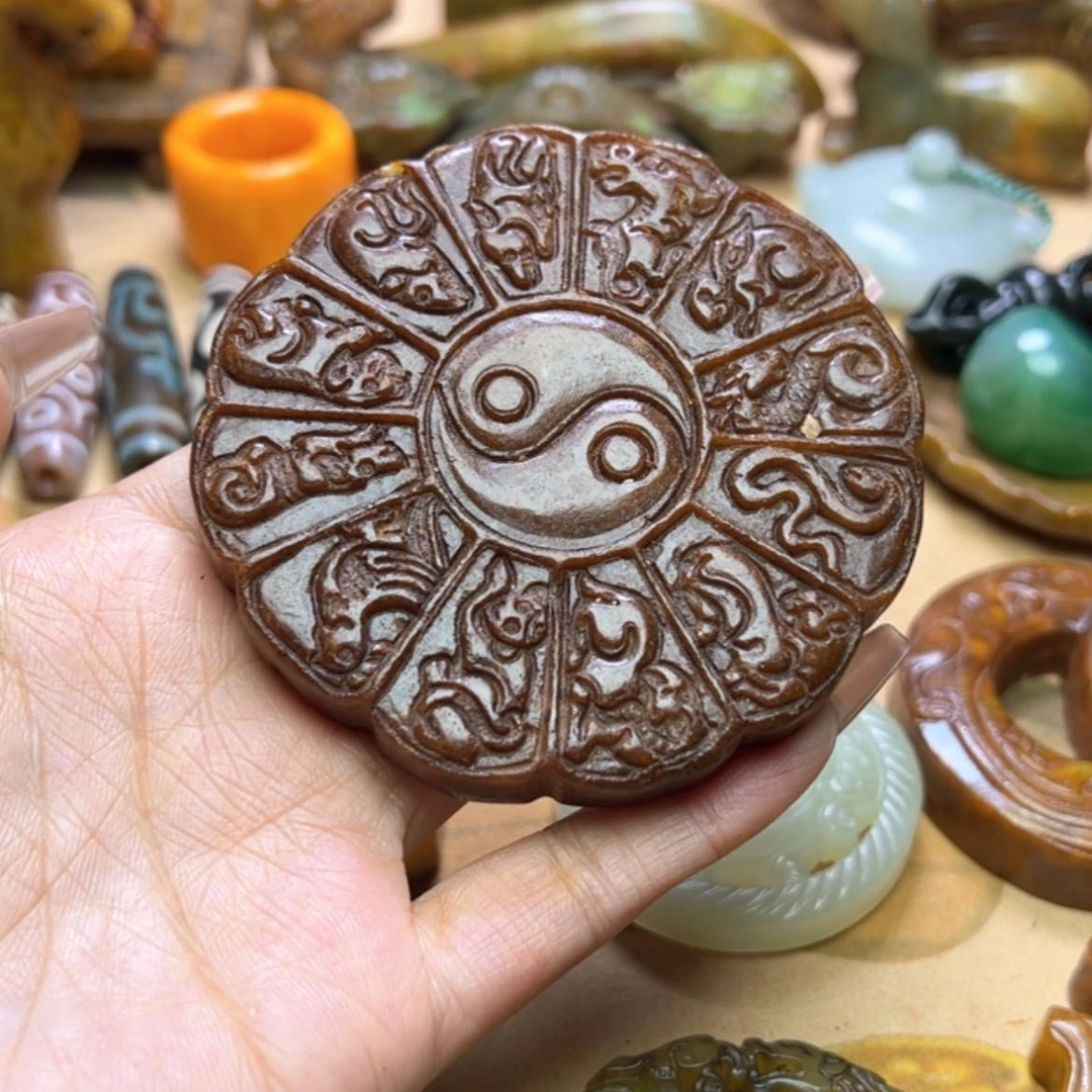 【闪购商品】蛇纹石玉颈饰未镶嵌