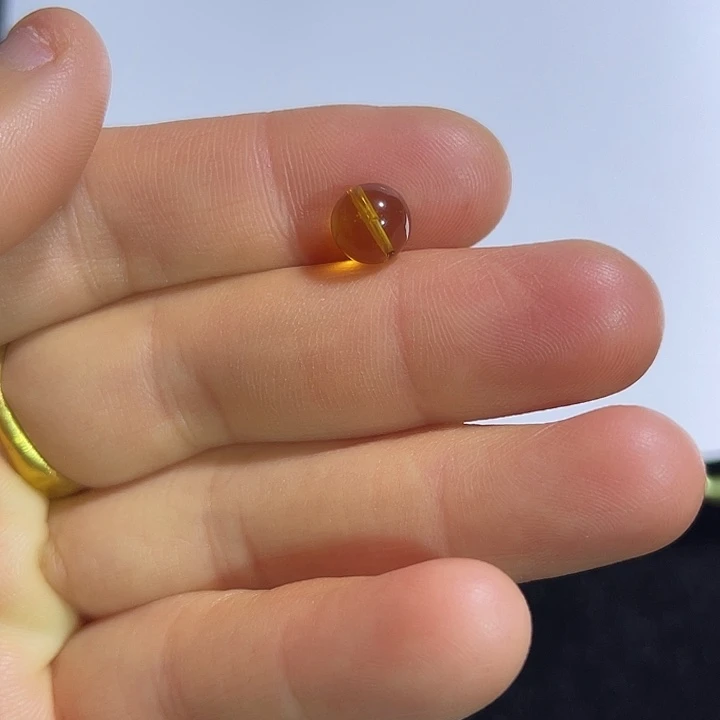 琥珀颈饰未镶嵌幸****福福利一个