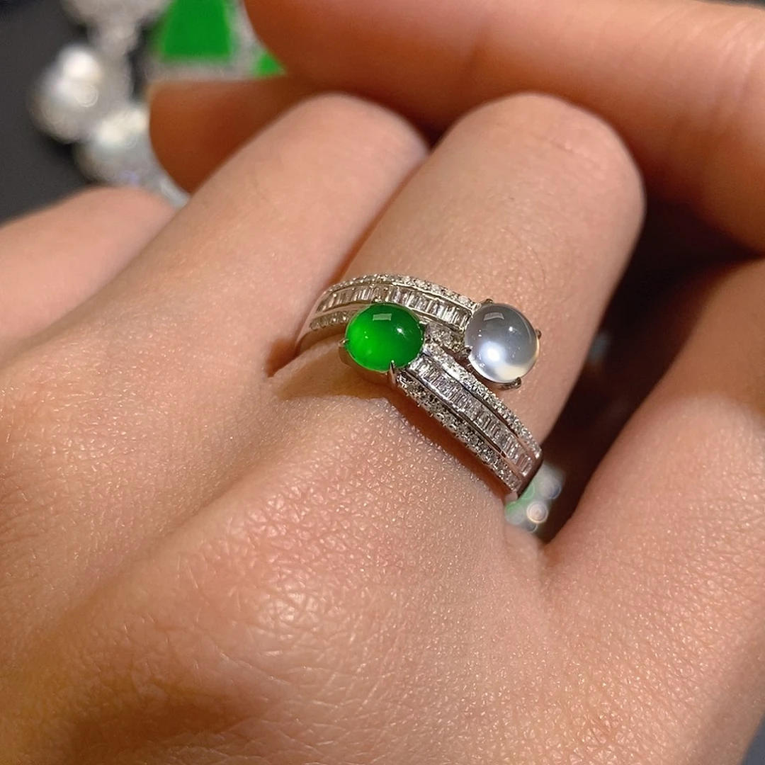 翡翠戒指18K金镶嵌天然缅甸A货翡翠