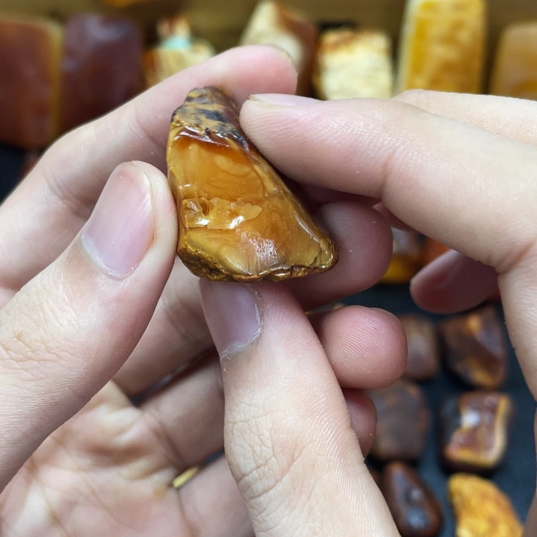 定制琥珀未镶嵌?****底定制