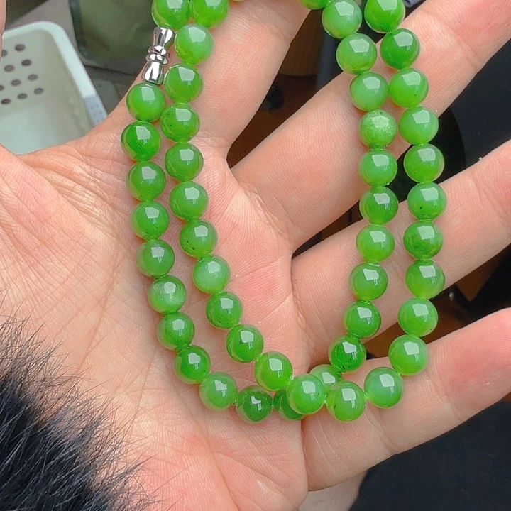 和田玉（碧玉）颈饰未镶嵌