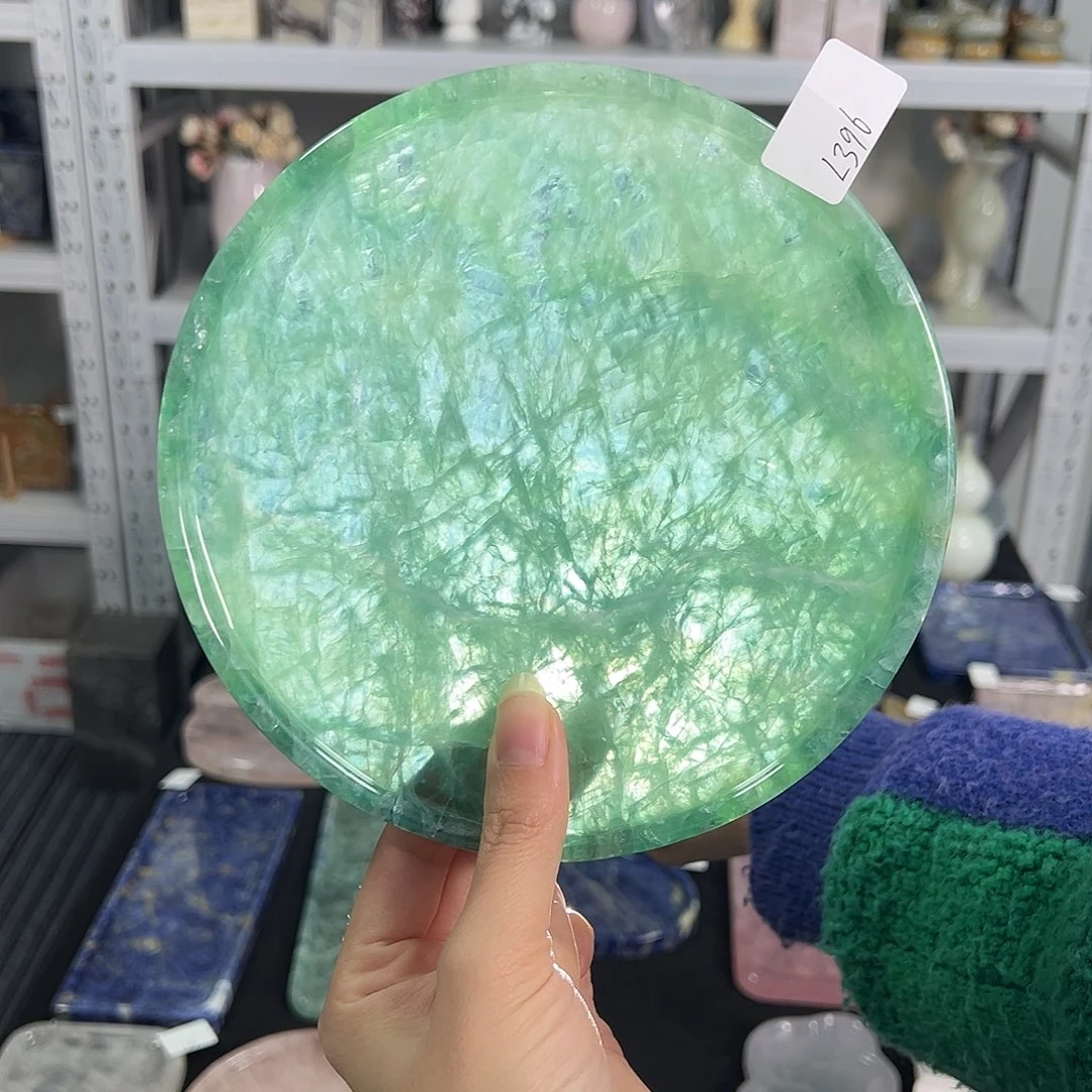 石材绿水晶。       396