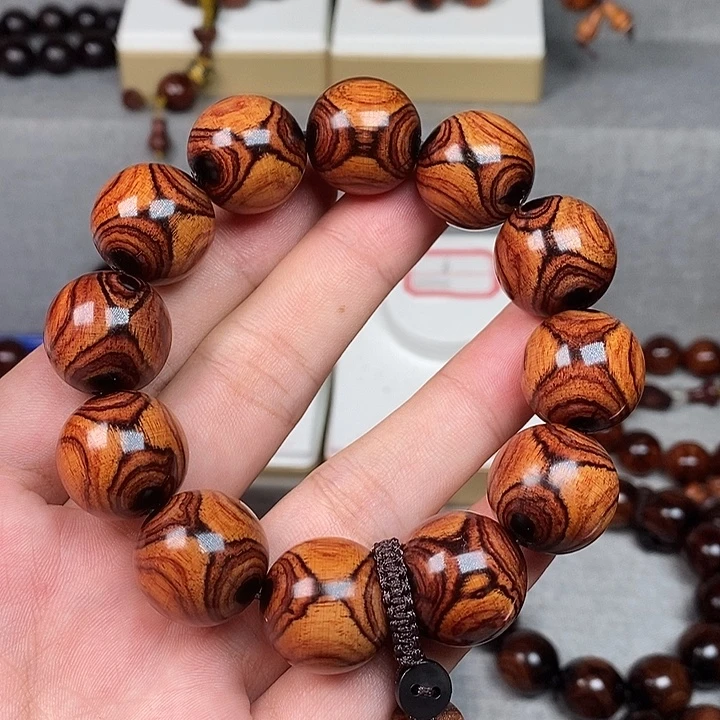 人***己黄花梨/降香黄檀2.0紫油梨对眼对眼